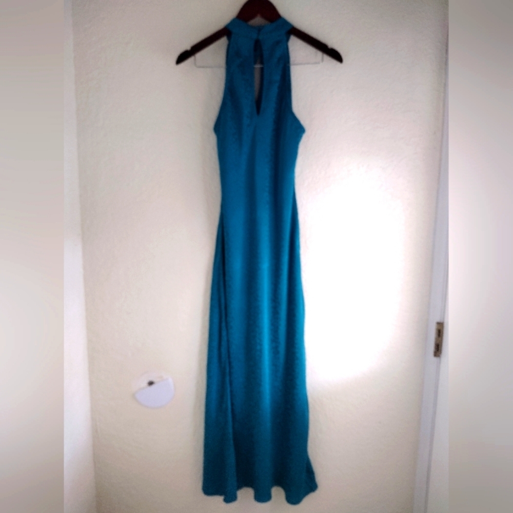 Young Broke & Fabulous Lou Lou's Dress - Picture 7 of 9